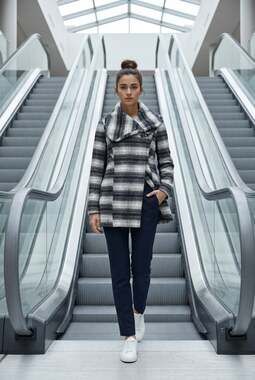 Sam Edelman Women's Black & White Plaid Wool Blend Wrap Coat Size M LS54507H